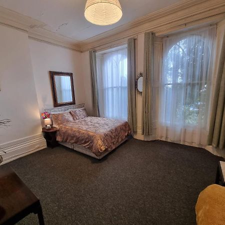 Large Flat Next To Port, Cliffs, Beach With Parking Dover Exterior foto